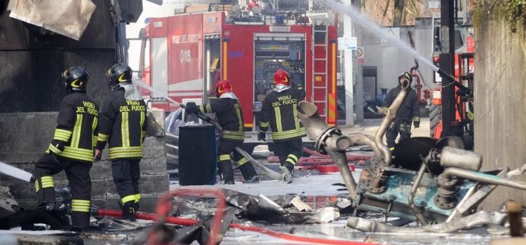 INCENDIO IMPIANTO RIFIUTI BULGAROGRASSO (CO): Efficacia interventi di soccorso e messa in sicurezza. Tenere alta l’attenzione su fenomeno incendi impianti rifiuti in Lombardia