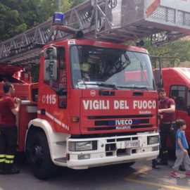 VIGILI DEL FUOCO MENAGGIO: “Presentata interrogazione per il mantenimento dell’orario di lavoro differenziato degli operativi e il riconoscimento di sede disagiata”