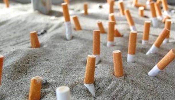 AMBIENTE: “Presentata proposta di legge PD contro il fumo in spiaggia”