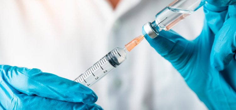 VACCINO INFLUENZALE: “In Lombardia la campagna vaccinale in ritardo di quasi un mese”