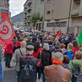 ATTACCO CGIL: “Condanna e immediato scioglimento di tutte le formazioni che si richiamano al fascismo”