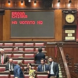 OGGI ALLA CAMERA IL VOTO CONTRARIO AL GOVERNO MELONI