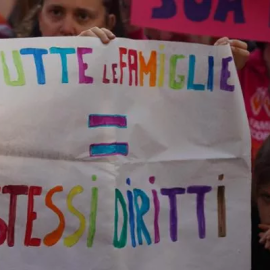 33 ATTI DI NASCITA IMPUGNATI DALLA PROCURA: “Nessun rispetto per i bambini”