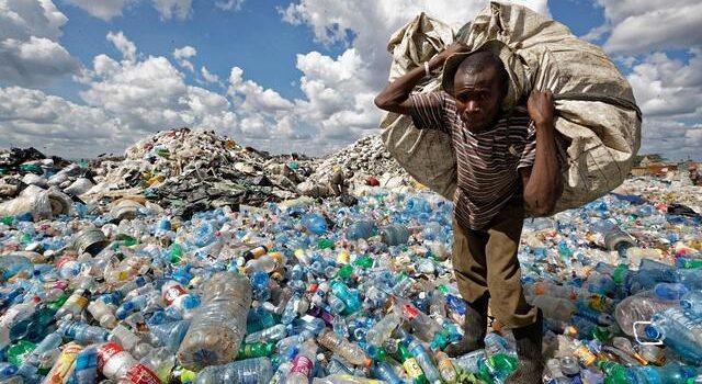5 GIUGNO, GIORNATA MONDIALE DELL’AMBIENTE: “Rompere la nostra dipendenza dalla plastica è possibile”