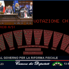 EVASIONE FISCALE: “Maggioranza sfiducia esponente del Governo”