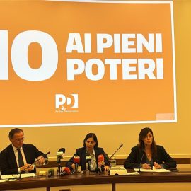 GIUSTIZIA: “Non è una riforma della giustizia ma una riforma per i pieni poteri”