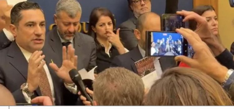 CAMERA: “Punita l’opposizione che difende le Istituzioni da Casa Pound” CAMERA: “Punita l’opposizione che difende le Istituzioni da Casa Pound”