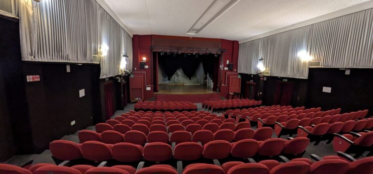 RIAPERTO IL TEATRO NUOVO DI REBBIO (CO): “La forza di una comunità”